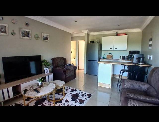 2 BEDROOM PROPERTY TO RENT IN WOODHAVEN